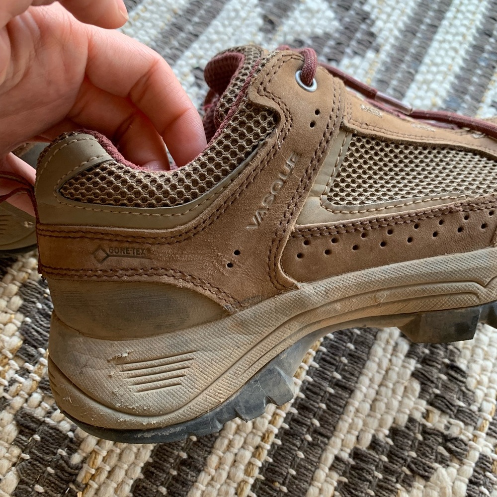 Vasque GORE TEX hiking shoe